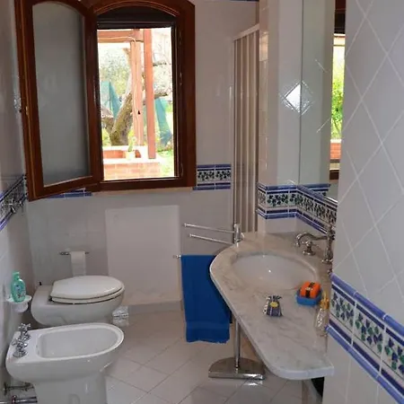 Fraginesi Villa *