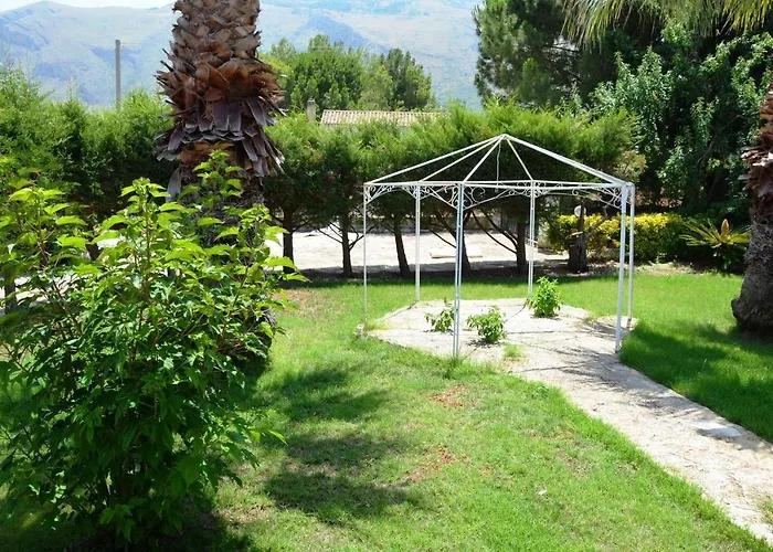 Fraginesi 카스텔라마레델골포