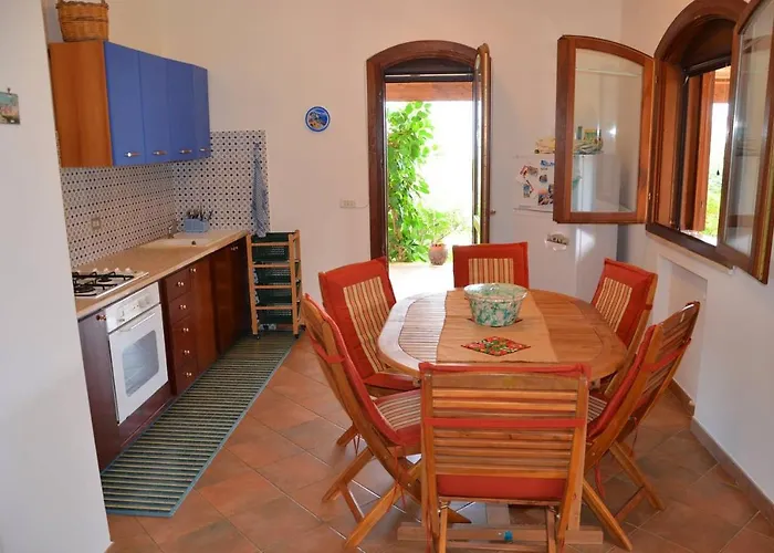 Fraginesi 카스텔라마레델골포