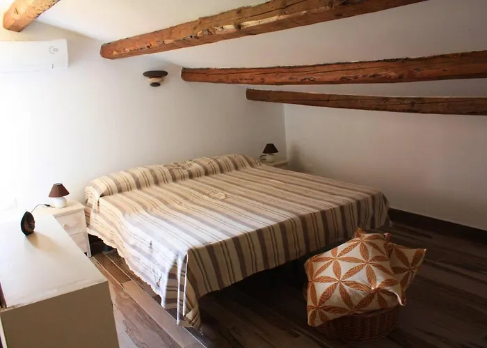 Fraginesi * 카스텔라마레델골포